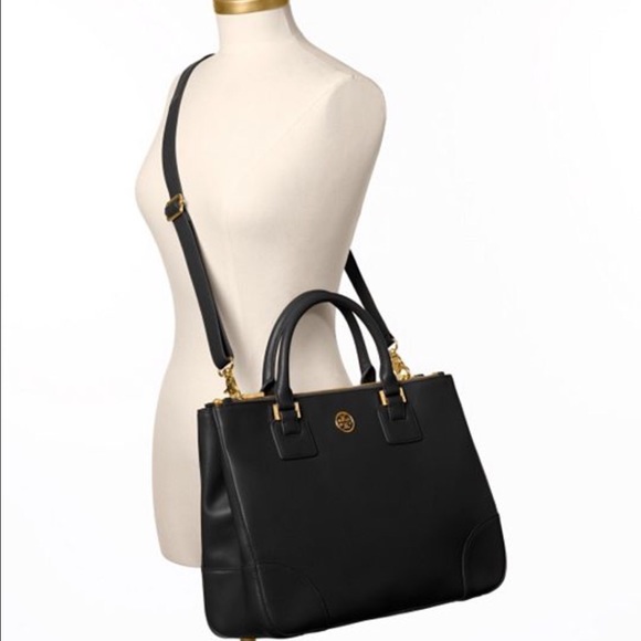Tory Burch Robinson Tote Large This Tory Burch Tote Bag