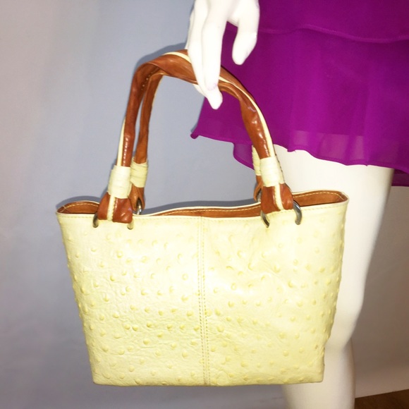 Cecconi piero Bags Cecconi Piero Yellow Leather Handbag Poshmark