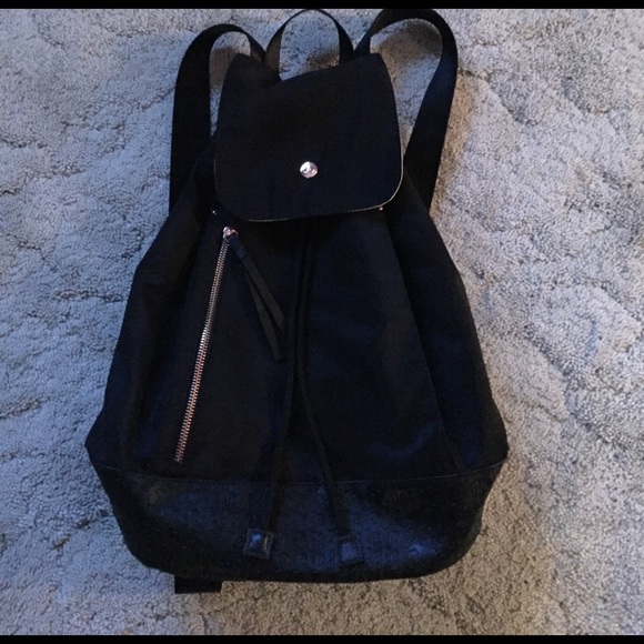 CALIA by Carrie Underwood Bags Calia Carrie Underwood Backpack Poshmark