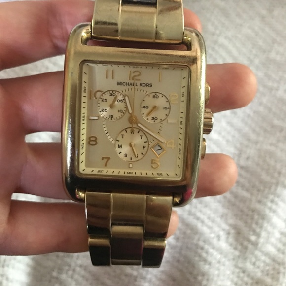 How To Change Michael Kors Watch Battery