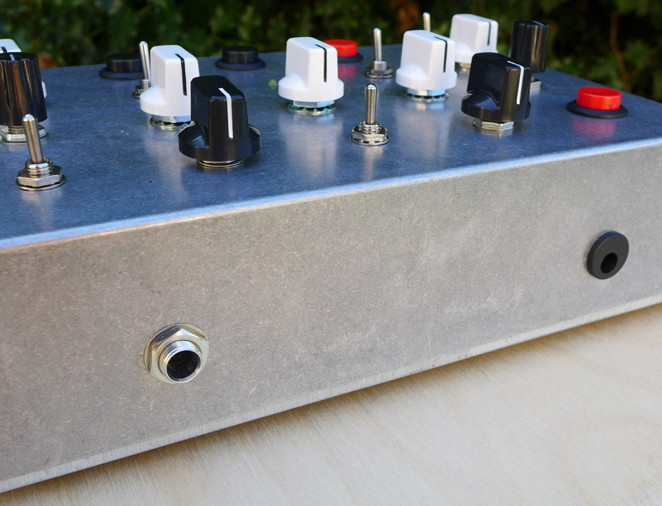 Dub Siren Multi Box 1 [DSMB1] £240.00 > Sound