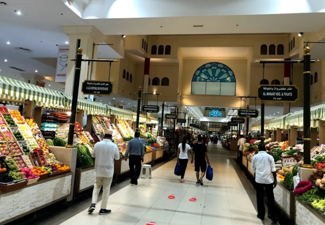 Top 10 MustVisit Locations in Sharjah with Convenient Access to Local