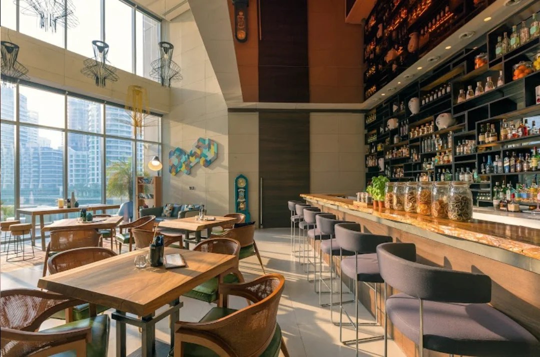 Top 10 Restaurants for Enjoying the Best Happy Hour in Dubai in 2024