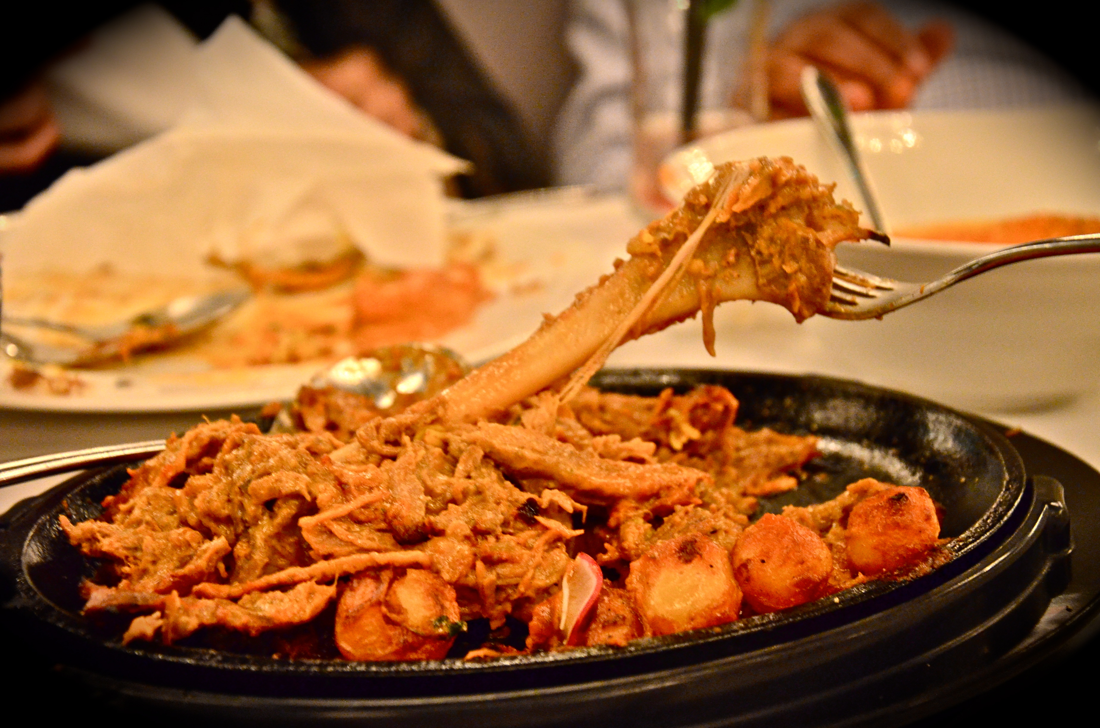 RaanESikandari dhs 195 whole mutton leg, cinnamon & cardamom
