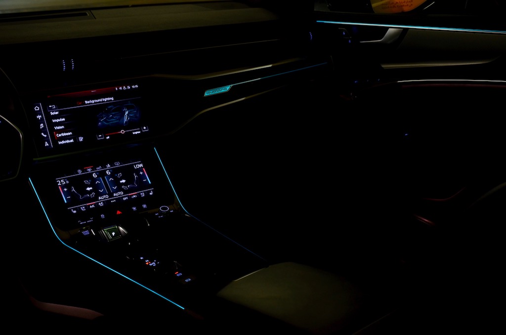 Contour/ambient lighting package, multicolor