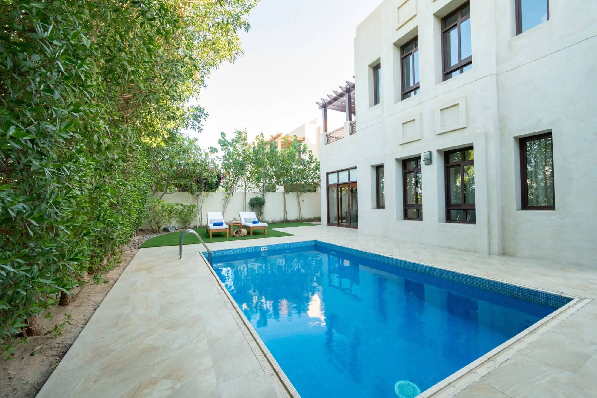 Luxury Holiday Villas Dubai & Hotels with Private Pool in Dubai
