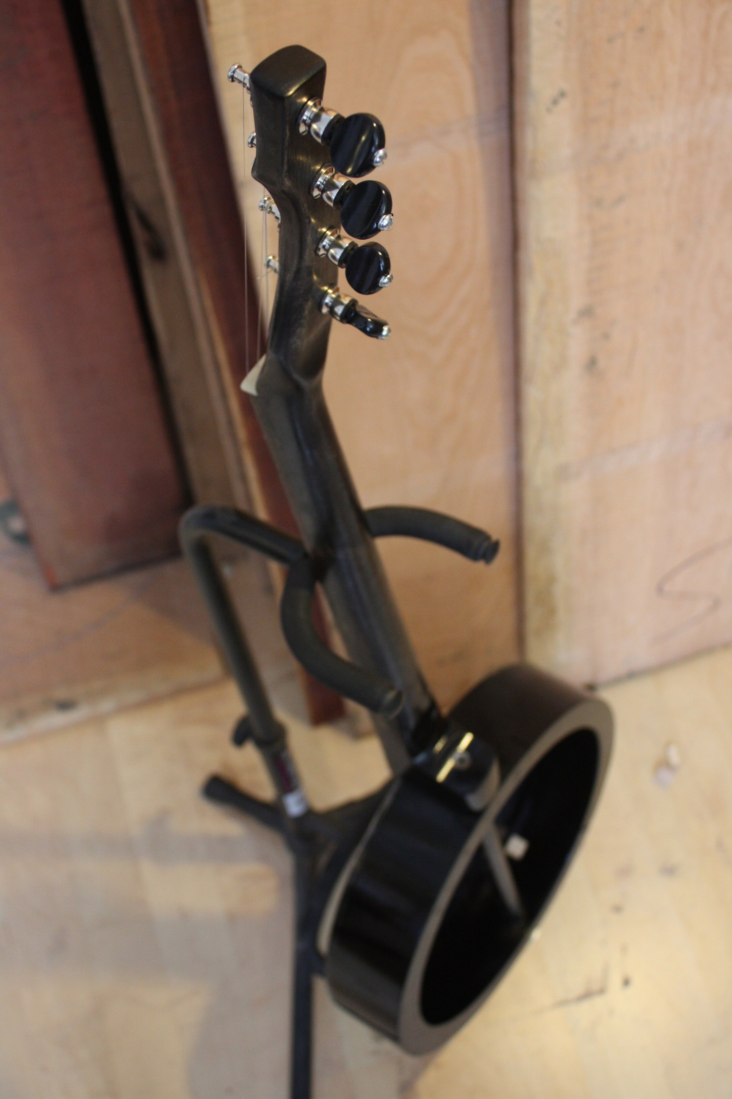 Dubova Banjo 3 (Tenor, Sitka Spruce Soundboard) « Dubova Musical