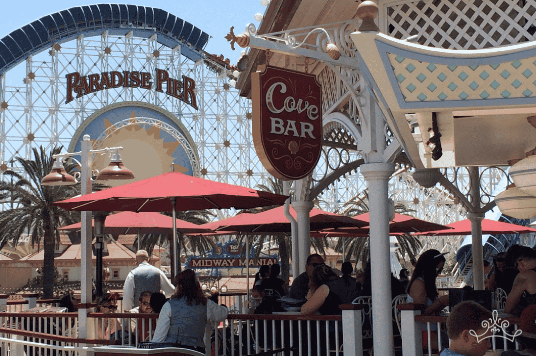 Cove Bar in California Adventure's Paradise Pier [Closed]