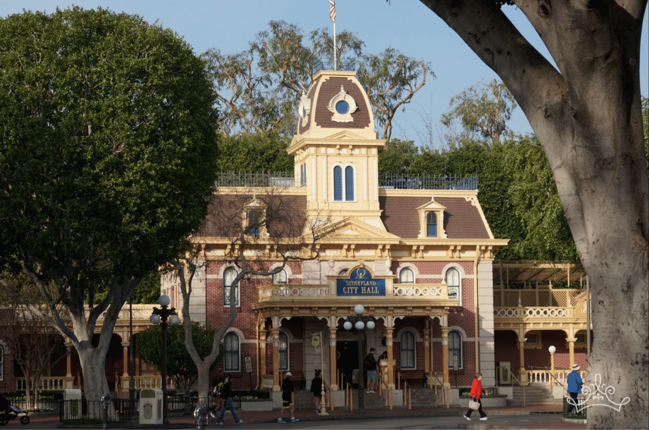 City Hall & Guest Relations Lobbies Duchess of Disneyland