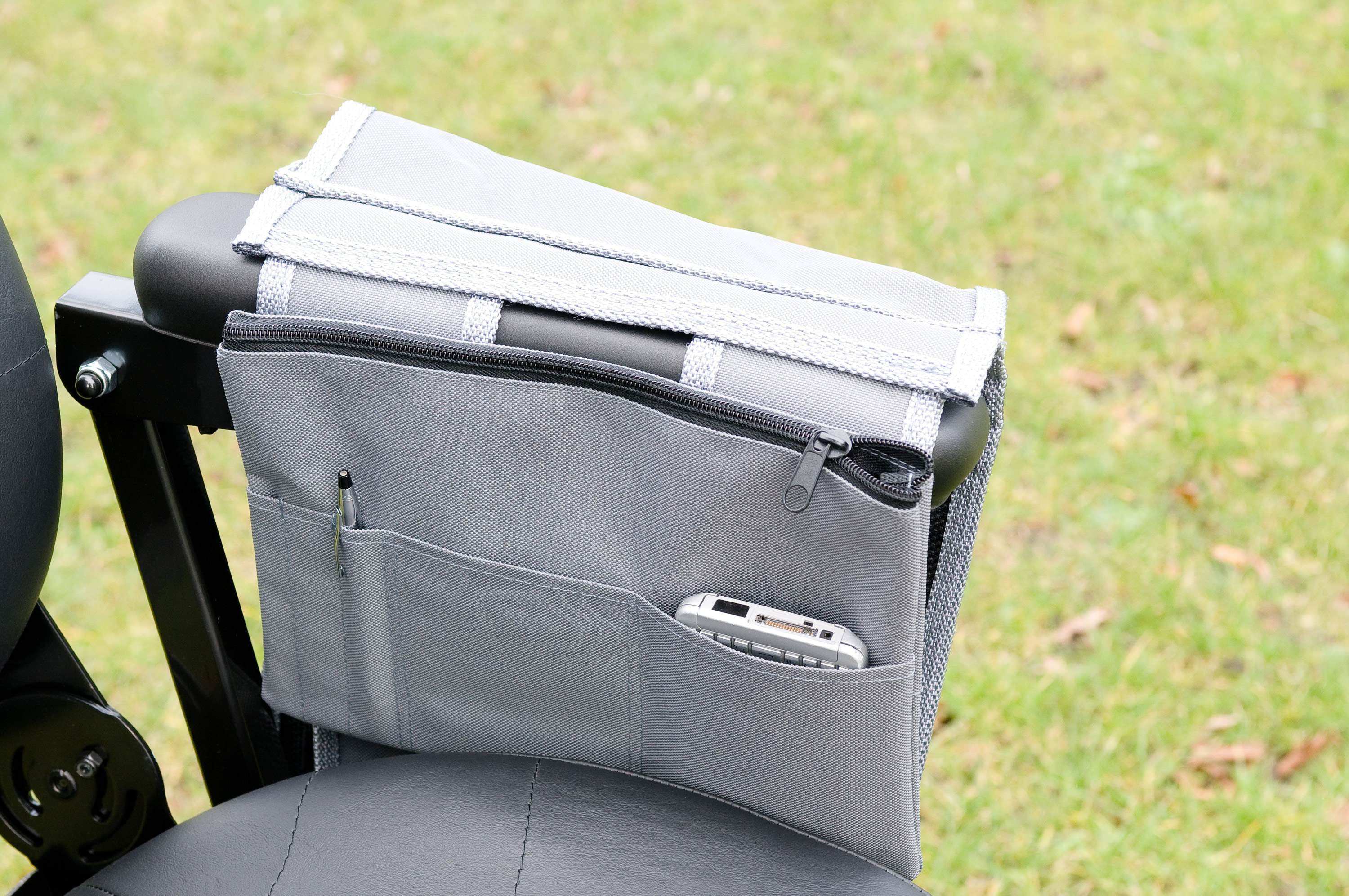 Pannier Bag Mobility Scooter Covers Wheelchair Covers and Bags