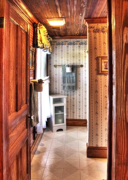 Rooms at The Duck Smith House, a Seagrove NC Inn The Duck Smith House