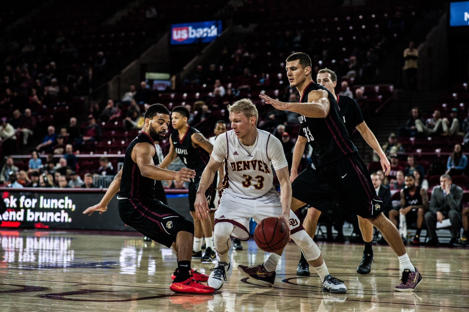 Denver men’s basketball improves to 128 (43 conf.) DU Clarion