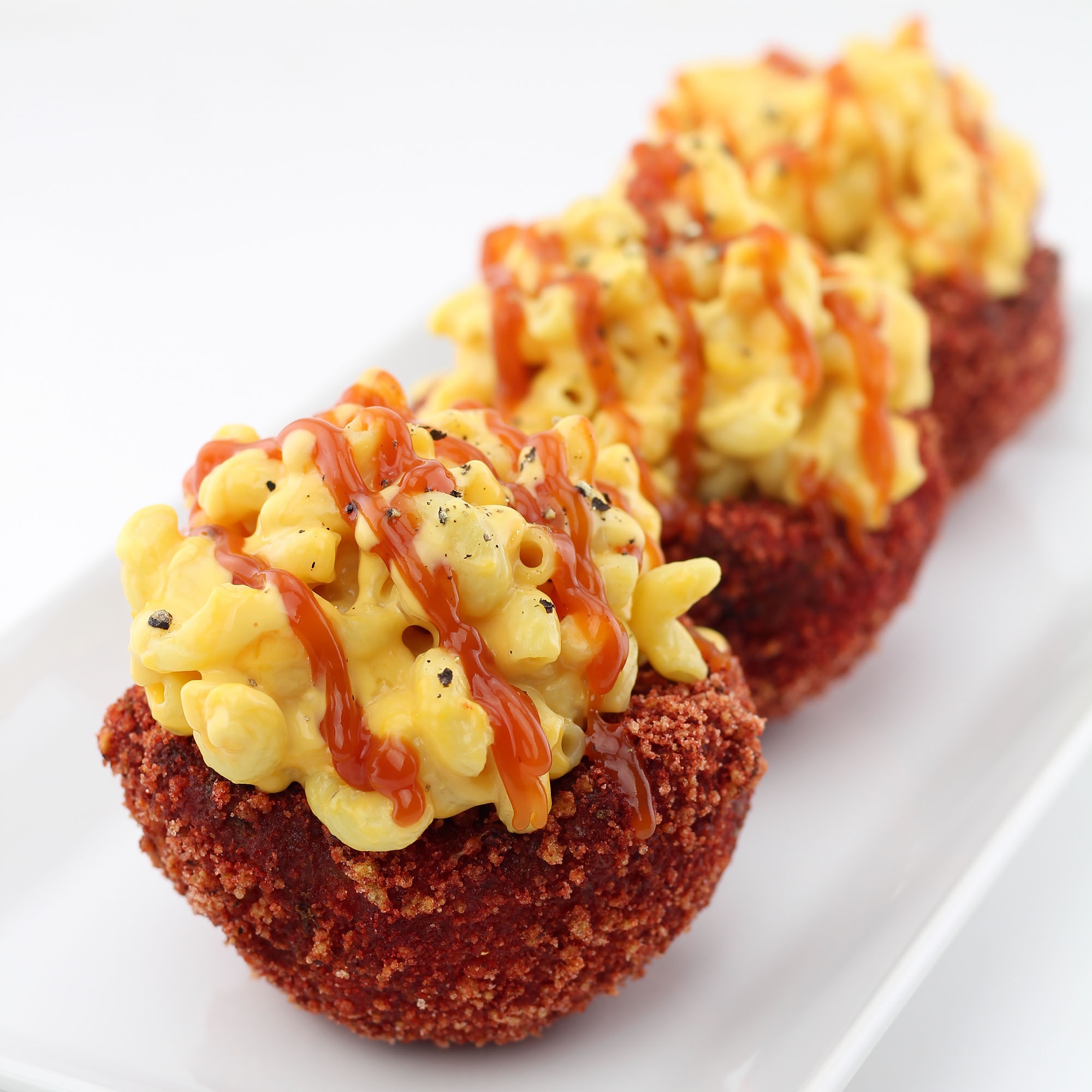 Flamin’ Hot Cheetos Breaded Macaroni and Cheese Bowls