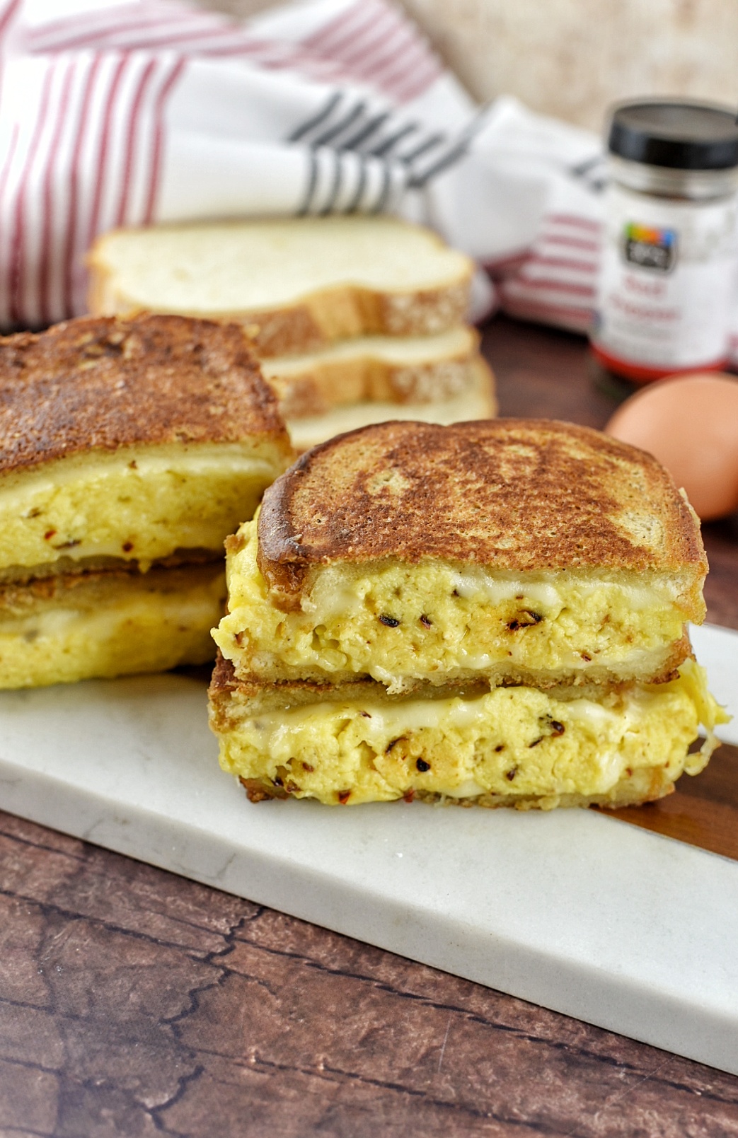 French Toast Egg & Cheese Breakfast Sandwich Dude That Cookz