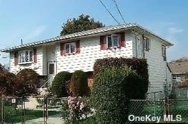 189 Argyle Ave, Uniondale, NY 11553 RealtyTrac