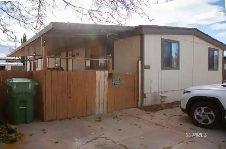 221 Vermilion Ave, Page, AZ 86040 RealtyTrac