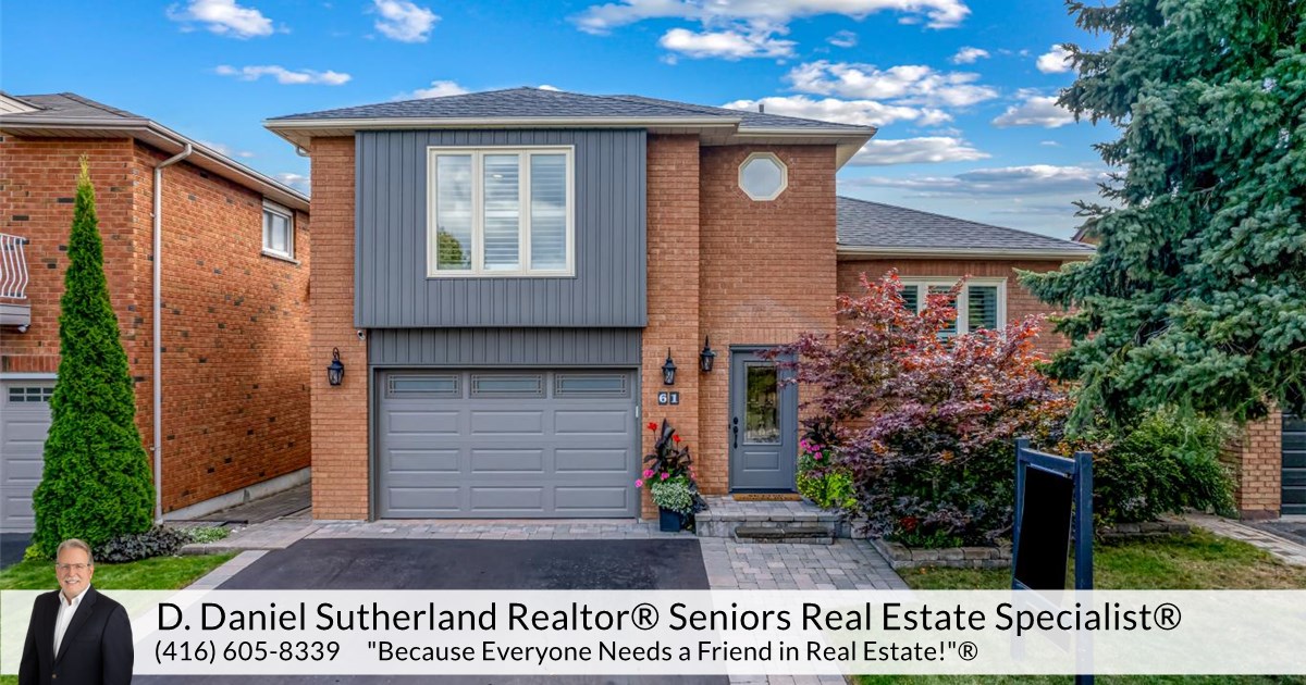 61 Bassett Blvd, Whitby, ON L1N 8N5