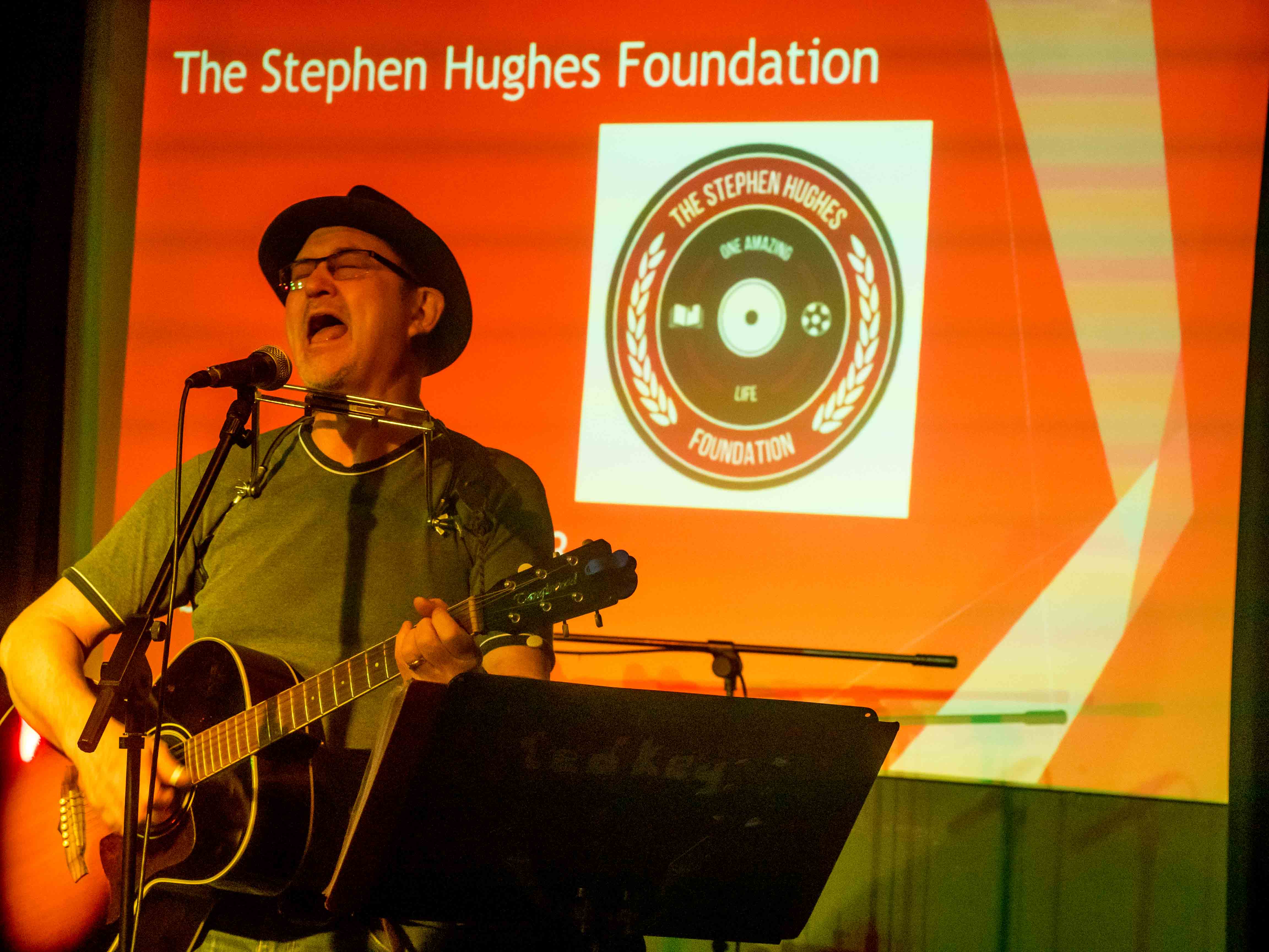 A Perfect Combination 3 Loudhailer UK