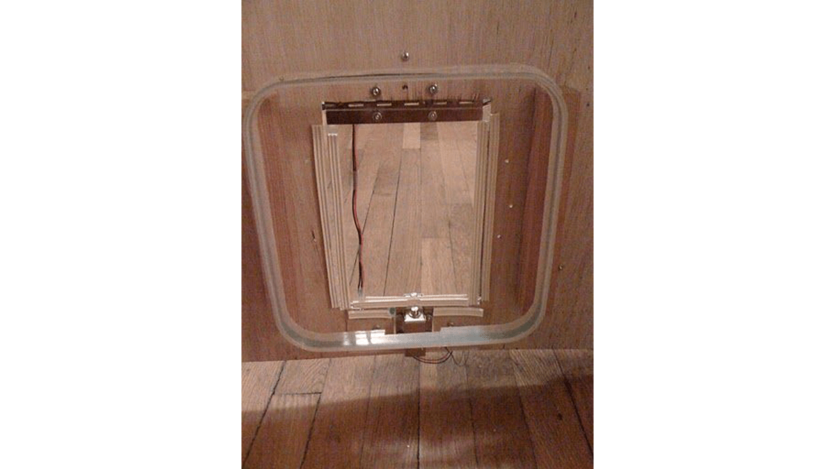 RFID cat door using Arduino duino