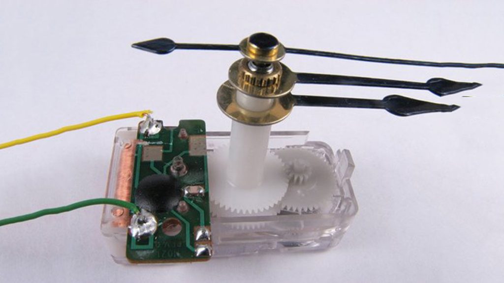 Controlling a clock with an Arduino duino