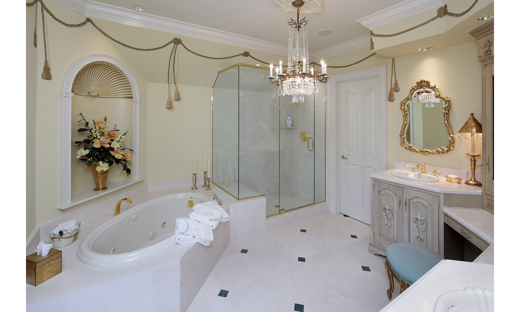 1700 South Warson Road DuJour