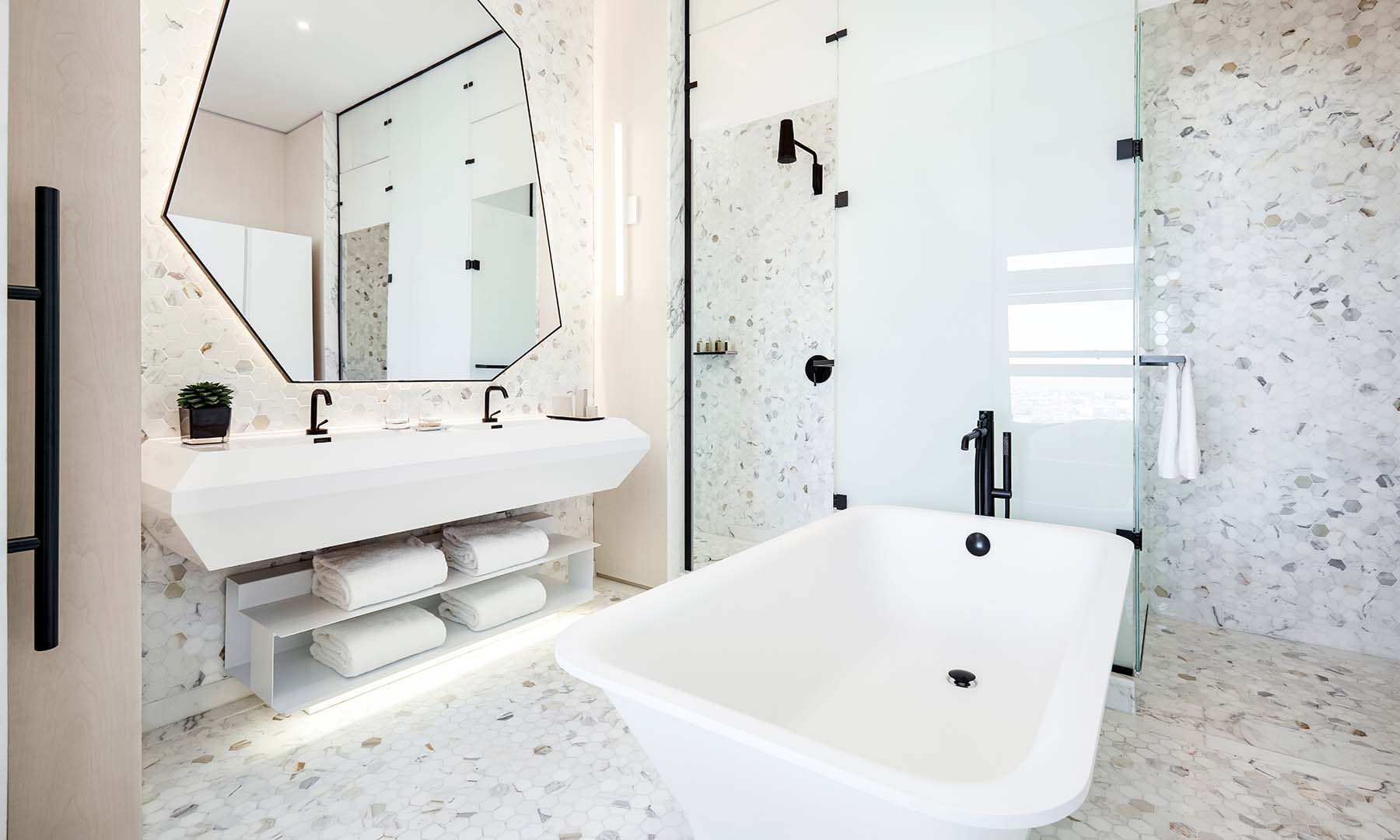 12 Lavish Hotel Bathrooms DuJour