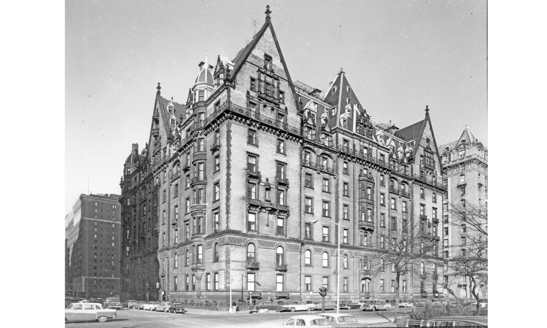 Pictures of The Dakota, NYC's Most Exclusive Apartment Building DuJour