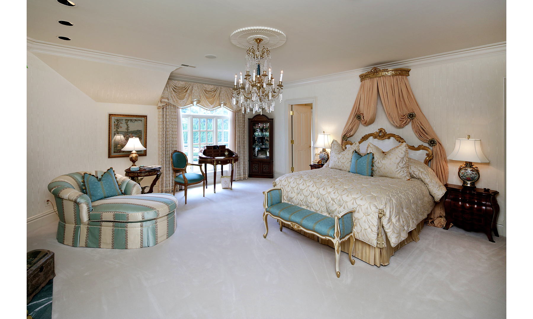 1700 South Warson Road DuJour