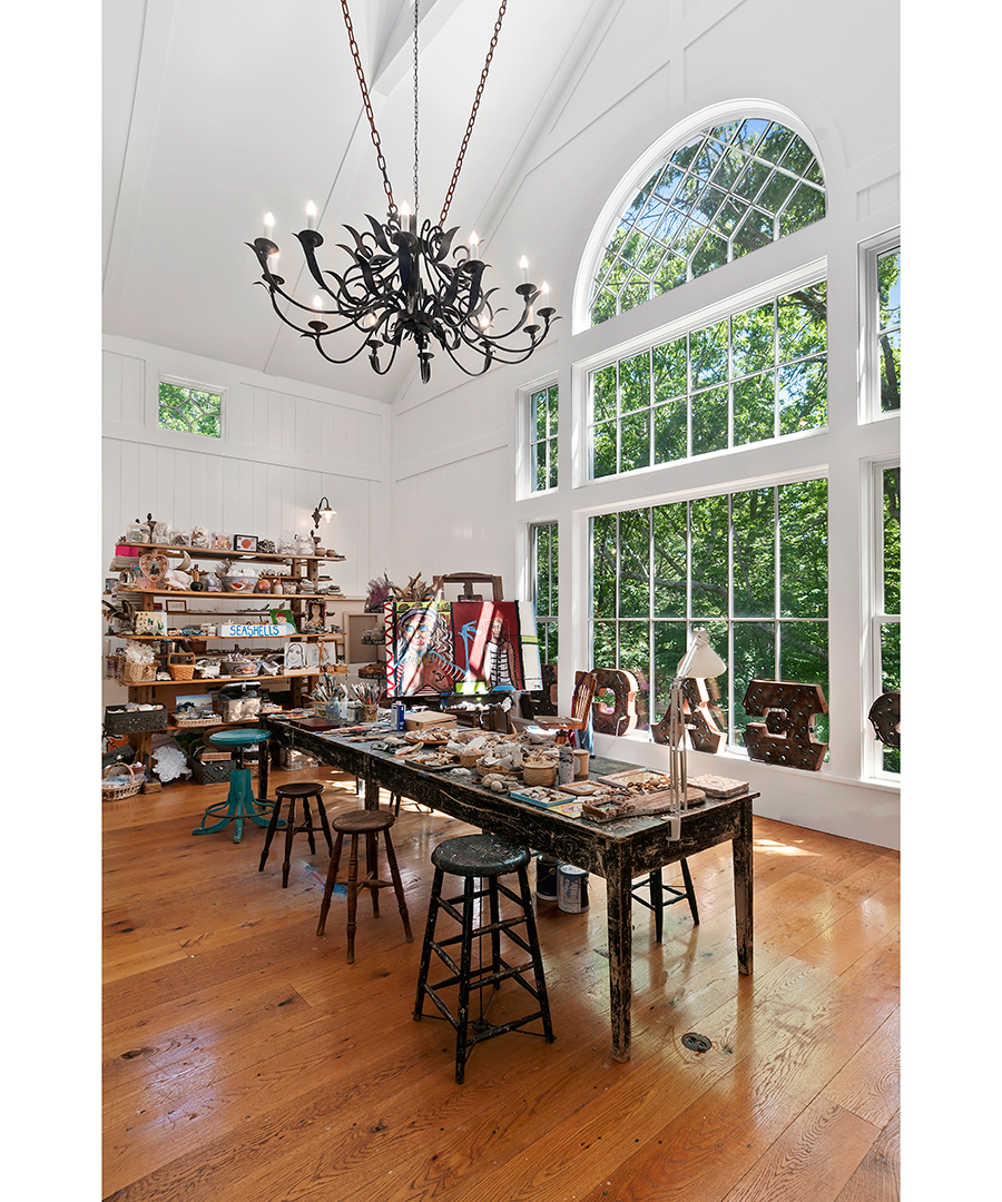 Tower Hill Estate Pictures DuJour