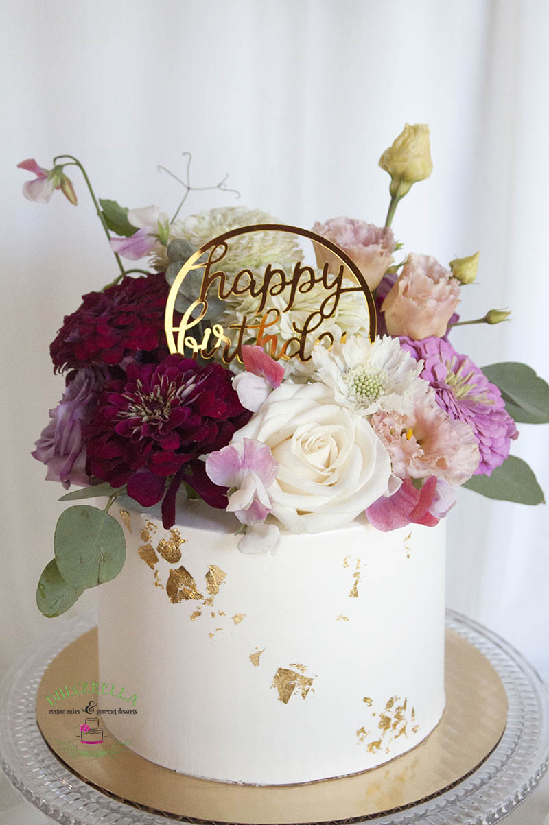 Details more than 75 happy birthday lady cake latest awesomeenglish