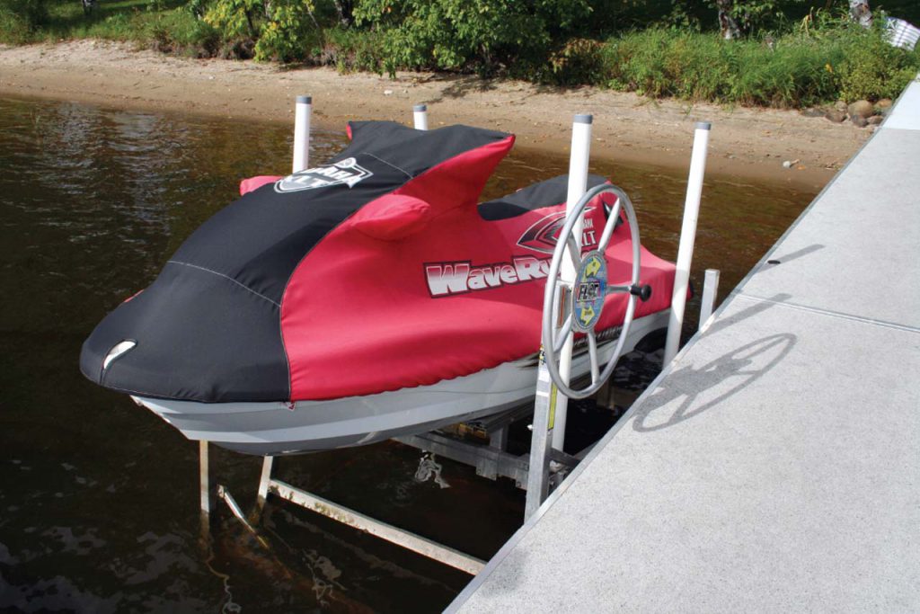 Pivot Lifts Duluth Docks & Lifts