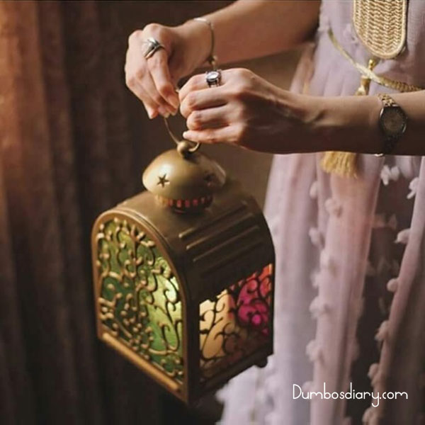 Beautiful and Stylish Islamic DPz of Girls for Ramadan