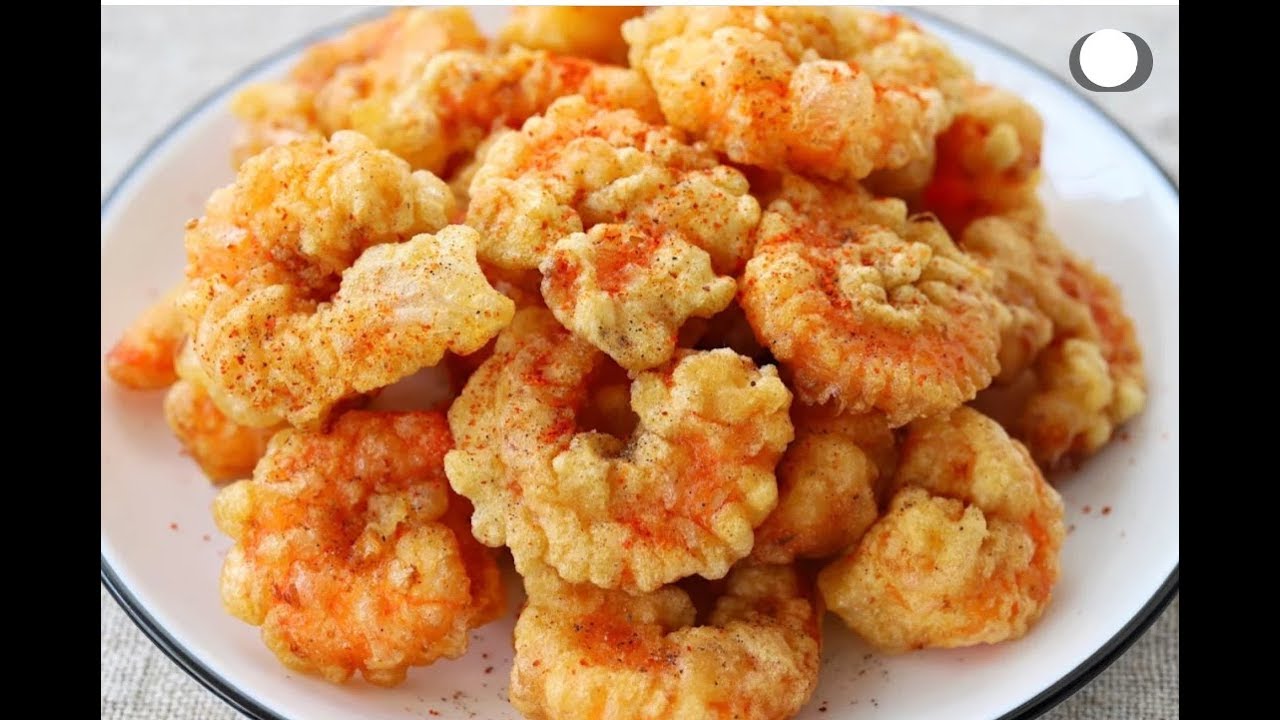 E15. Peppercorn flavor shrimp Shell less (胡椒虾无壳) Dumplings