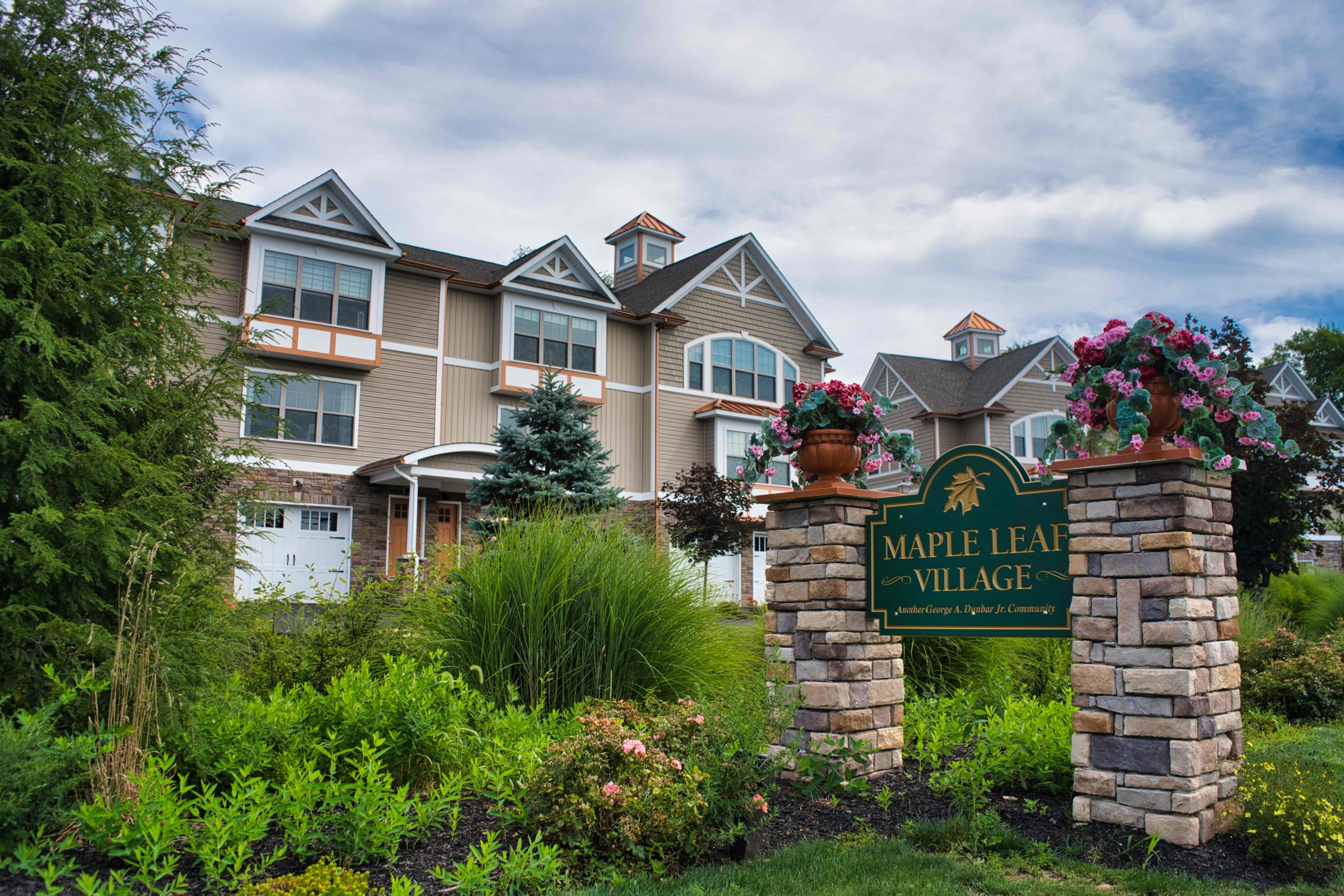 Dunbar's Evergreen Landscaping Old PA Scranton WilkesBarre