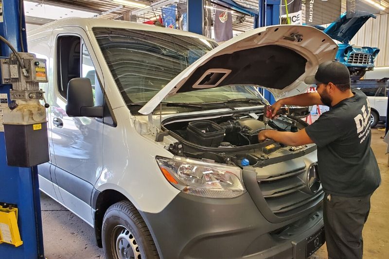 Sprinter Metris Repair, Oil Change Service, Brakes