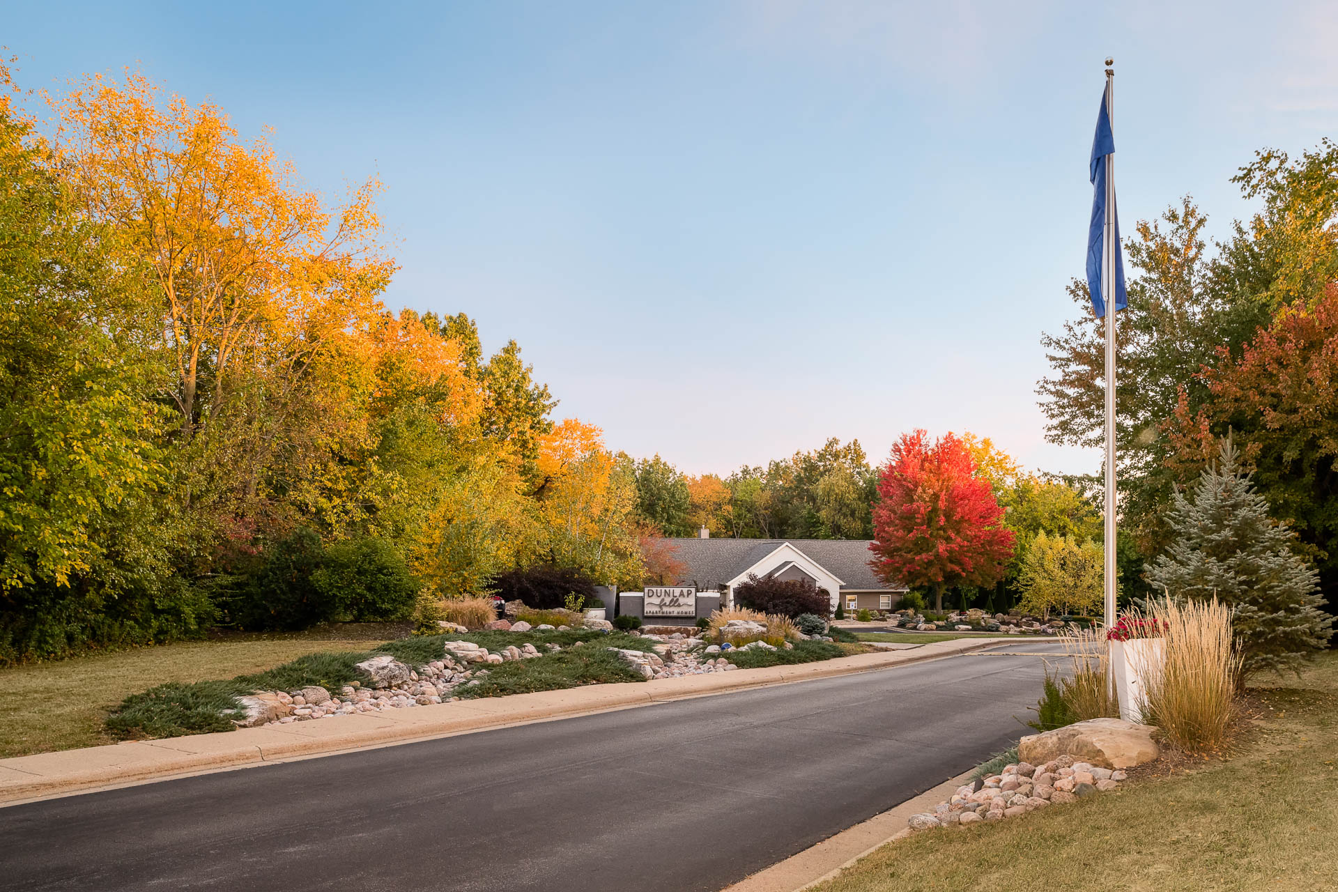 Dunlap Falls Apartment Homes