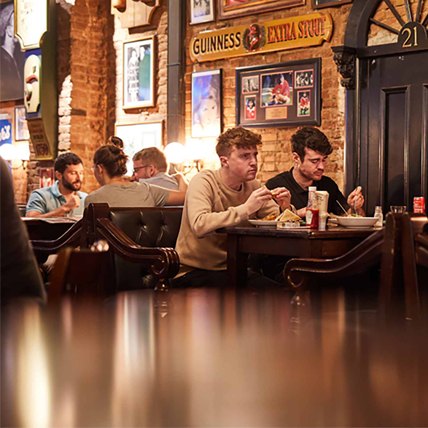 Dunne's Irish Bar Barcelona Dunne's Irish Bar, Barcelona's favourite