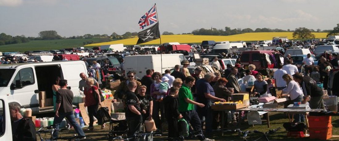 Dunton Boot Sale Sundays, Wednesdays and Bank Holiday's