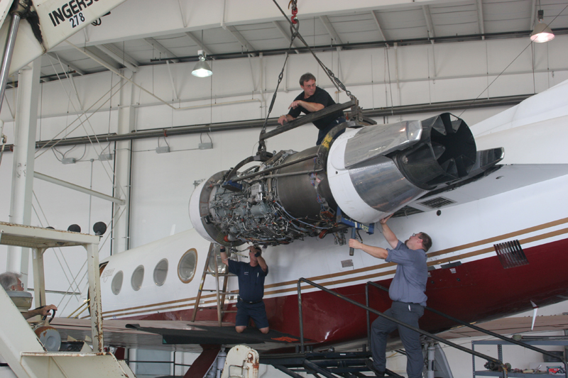 Aircraft Maintenance, Jet Maintenance DuPage Aerospace