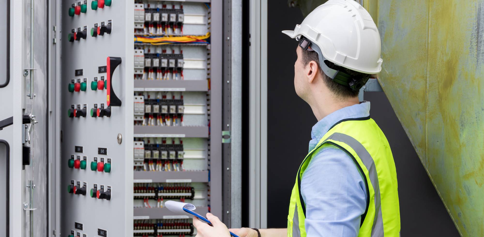 Optimizing energy efficiency through control electrical
