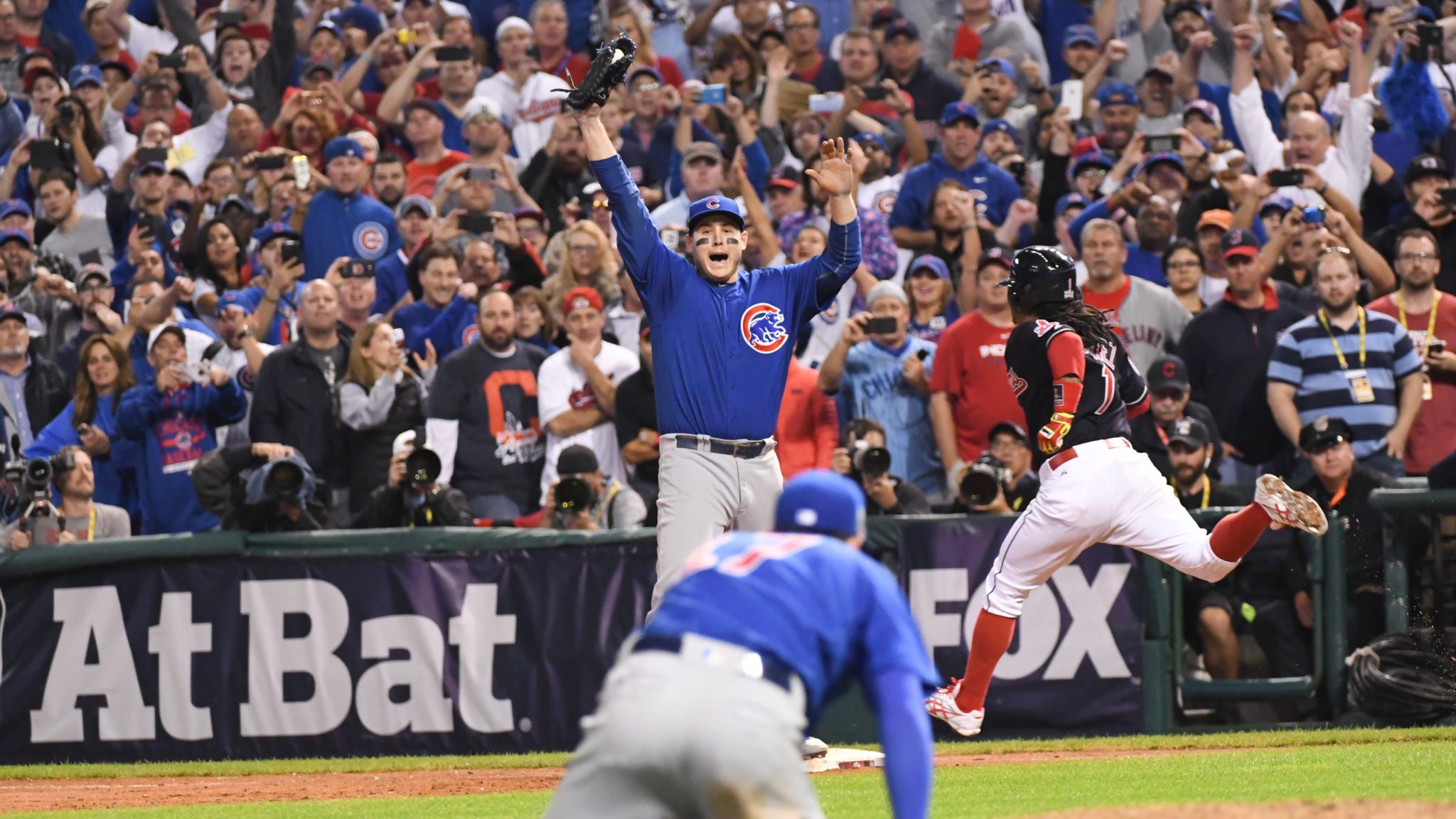 Marquee Sports Network to air radio broadcast of 2016 World Series Game
