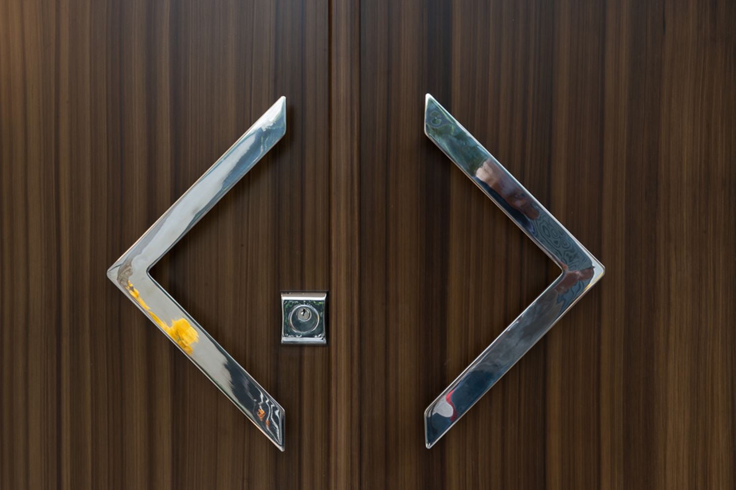 HARDWARE DOORS 02 Duramacs