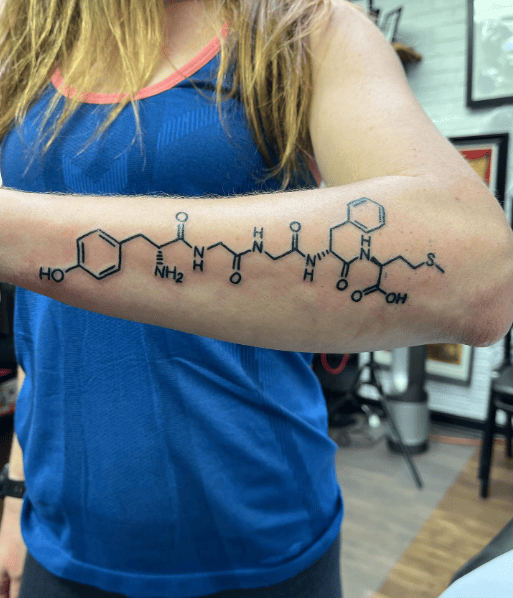 30+ Running Tattoo Ideas That Will Symbolize Your Passion Perfectly!