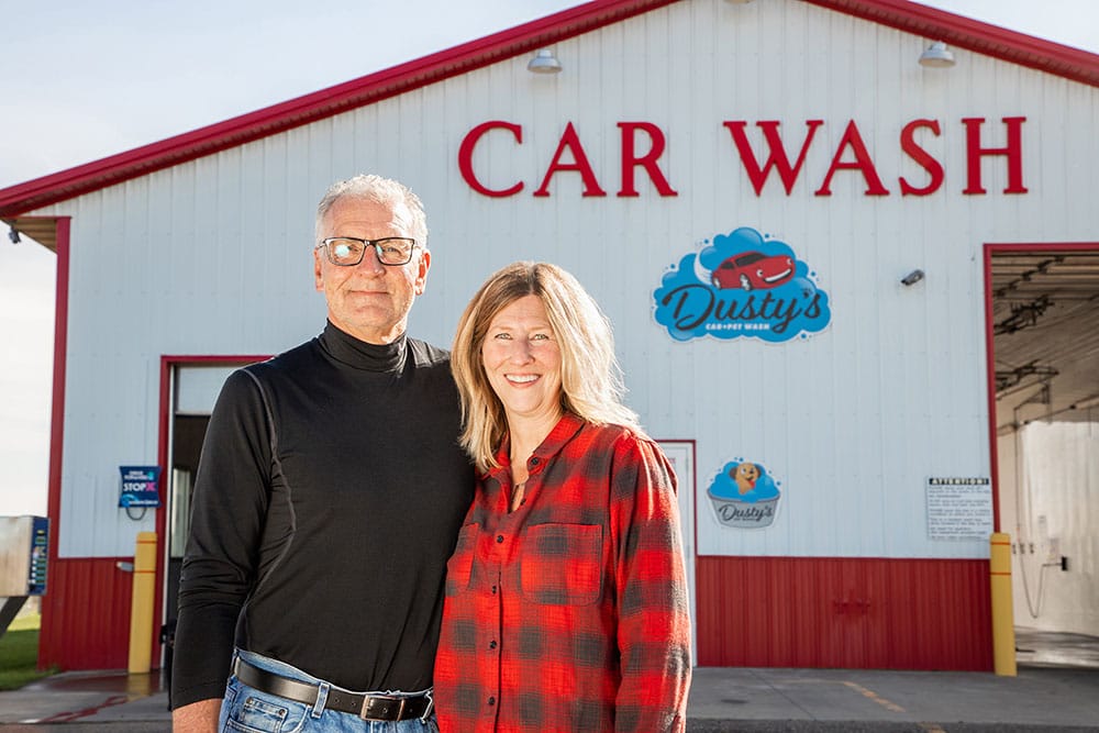 Home Dusty's Car Wash