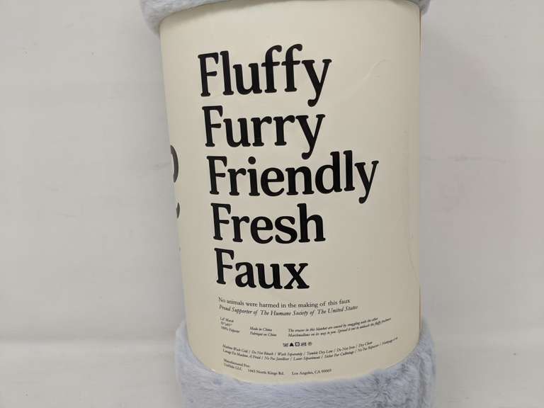 Unhide Fluffy Furry Friendly Fresh Faux Blanket 50 Inch x 60 Inch