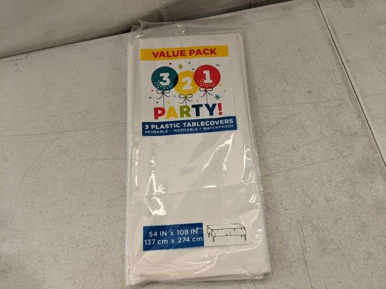Lot of 5 Plastic Table Covers Dutch Goat