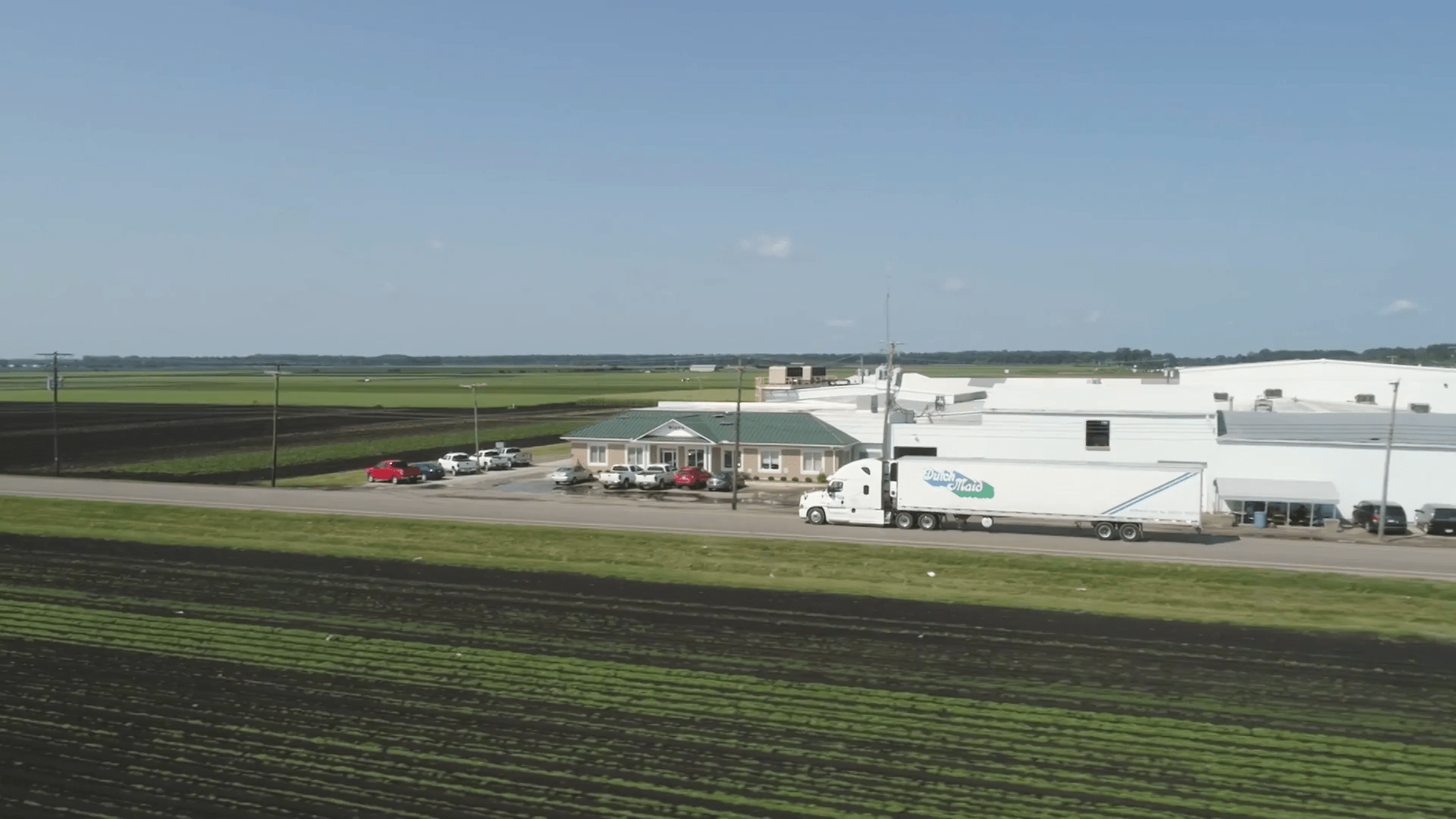 Dutch Maid Logistics Now Hiring Drivers