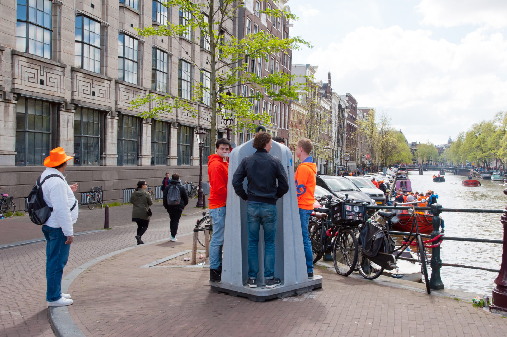 Dutch Quirk 35 Put public urinals in the middle of busy streets