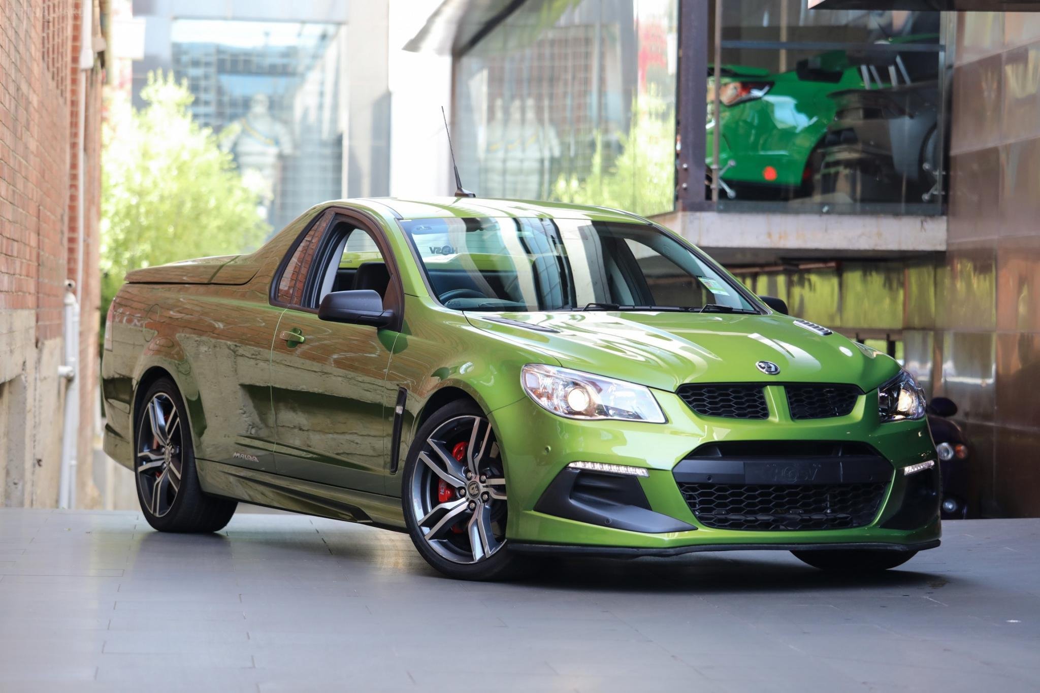 2016 Holden Special Vehicles Maloo GENF2 MY16 R8 LSA Utility Extended
