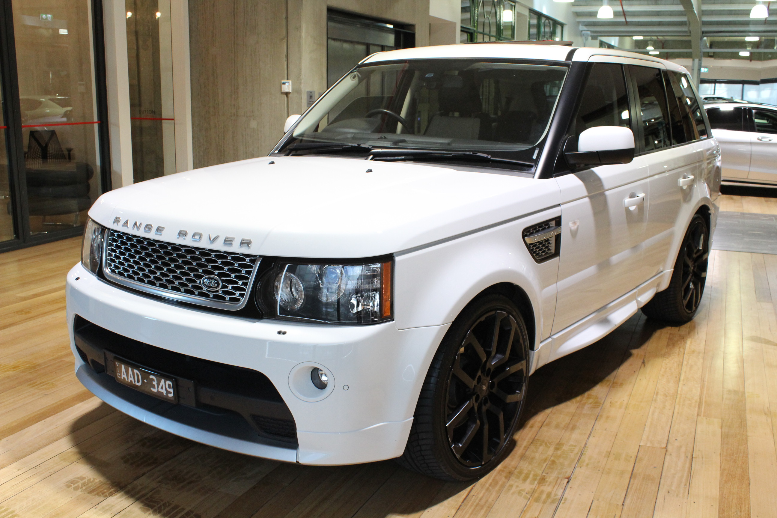 2013 Land Rover Range Rover Sport L320 SDV6 Autobiography Wagon 5dr